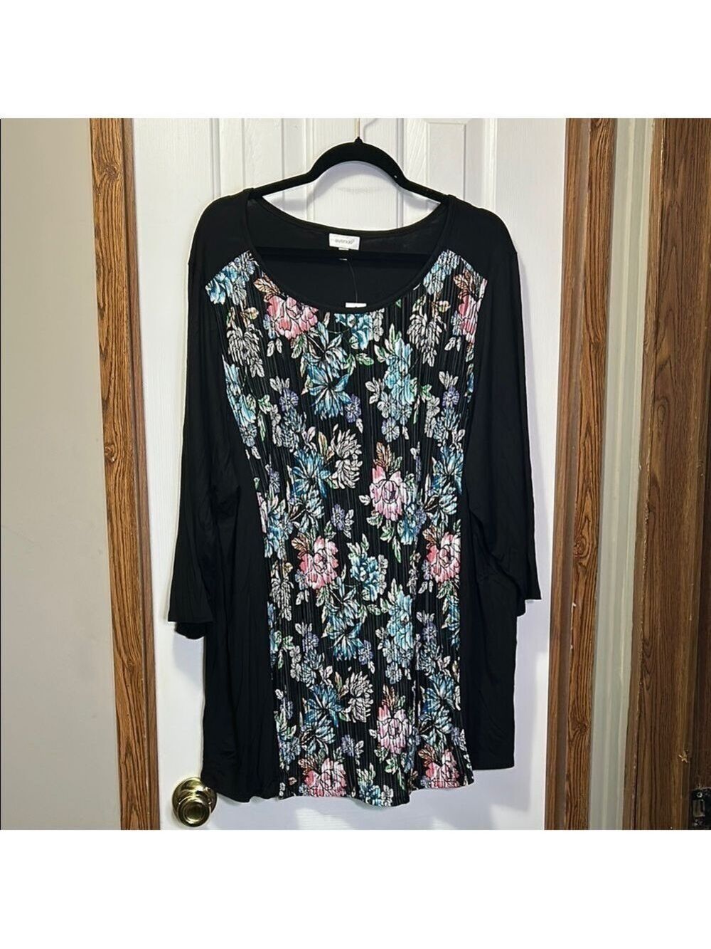 Avenue Floral Black and Pink 3/4 Sleeve Blouse